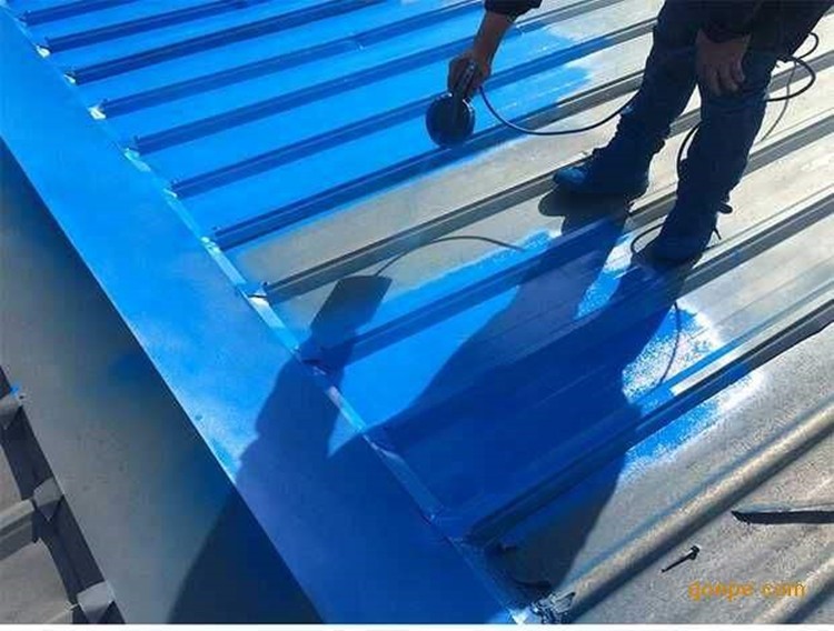 彩鋼瓦重新噴漆需要怎么樣處理？舊彩鋼瓦噴漆的流程